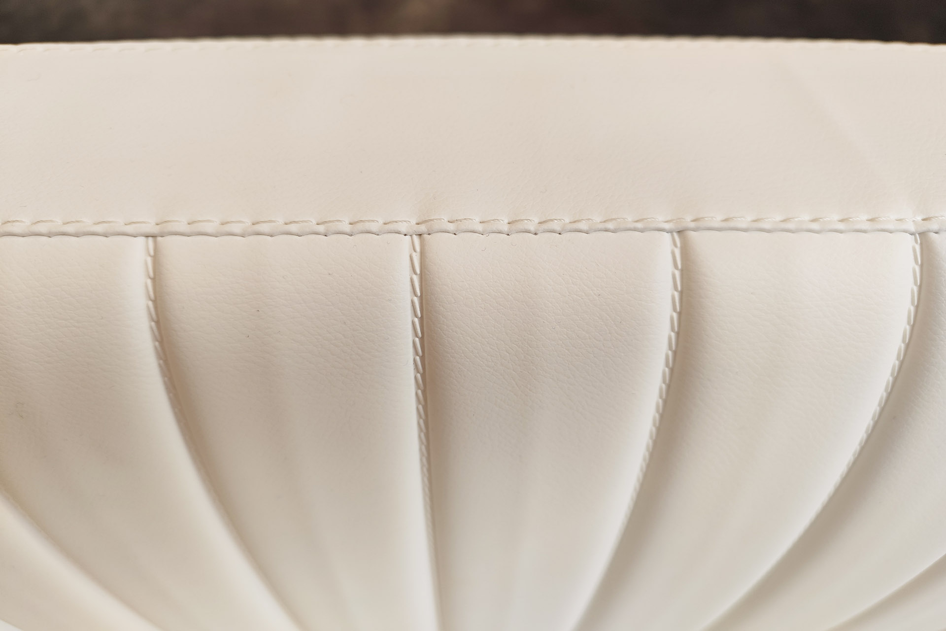 L'Atelière - sellerie marine l'estaque marseille - banquette détail